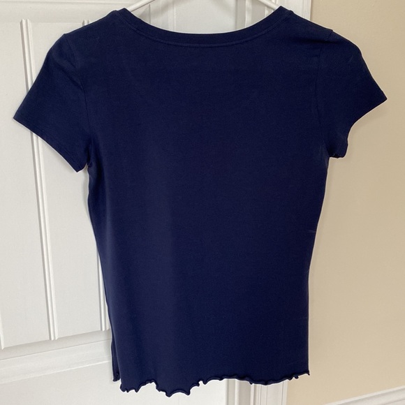 Lilly Pulitzer Mari Top, size XS, color is True Navy - Picture 2 of 7